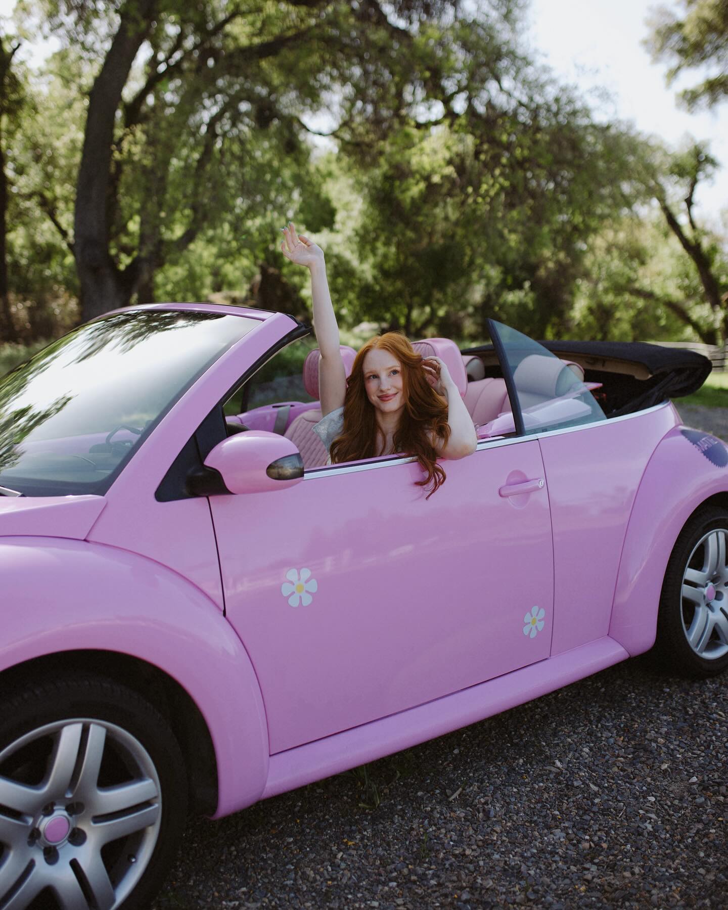 get in girls, we’re going shopping! 🛍️ 

#pollypocketcar #pollypocket