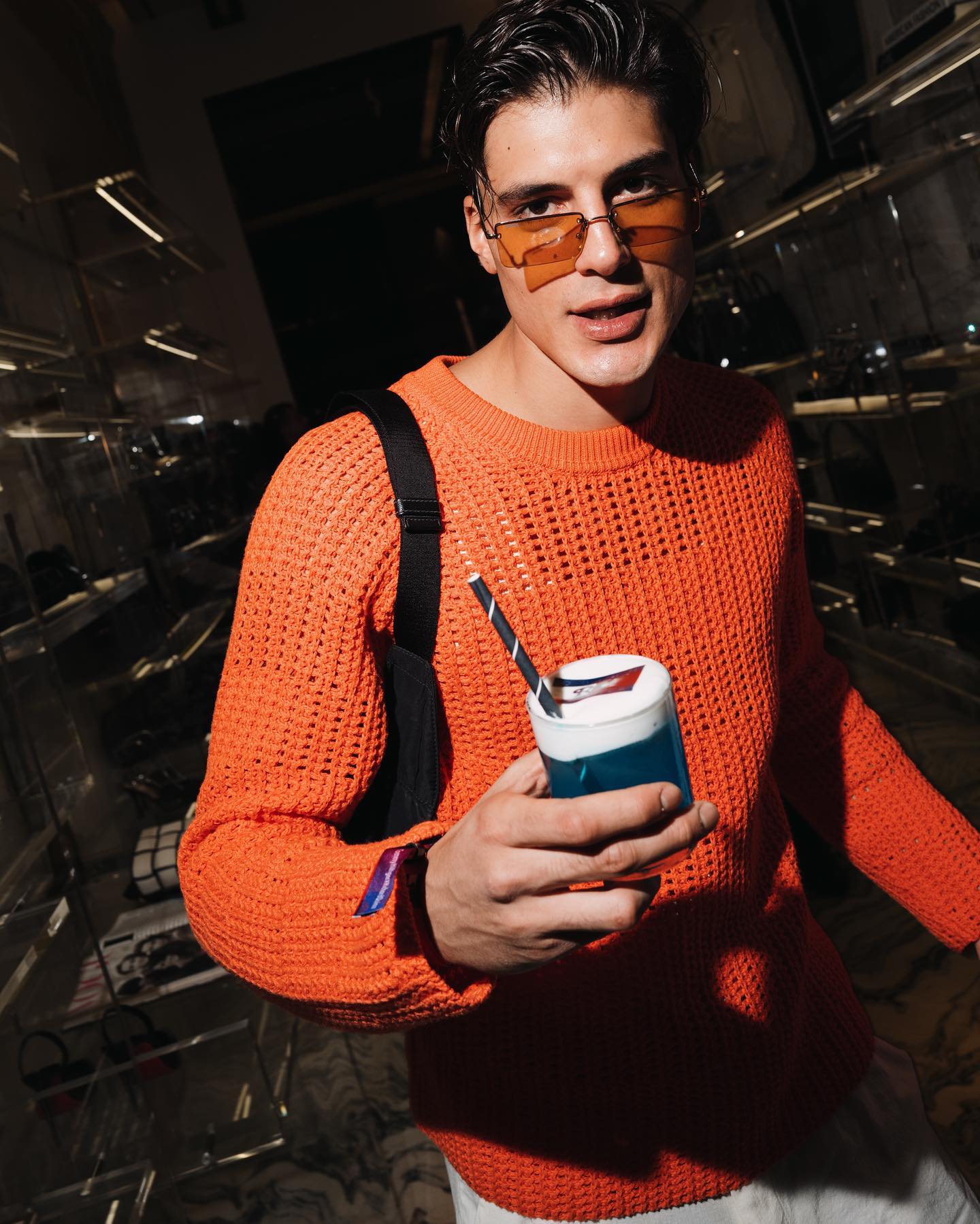 End of a crazy week 🧡 #fw 
ps: chi arriva all’ultima vince un premio 😂😂😂