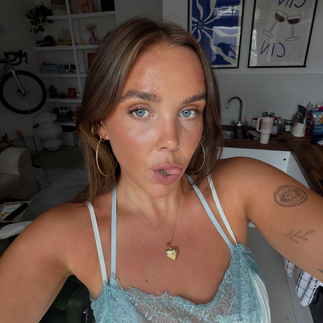 Rhianna Crisp's avatar